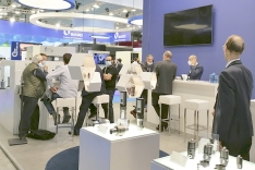 Viel los auf dem BERG-Messestand: endlich wieder persönlicher Kundenkontakt